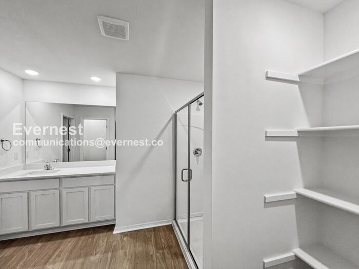 1515 Ridgefield Cir - Photo 6 of 22