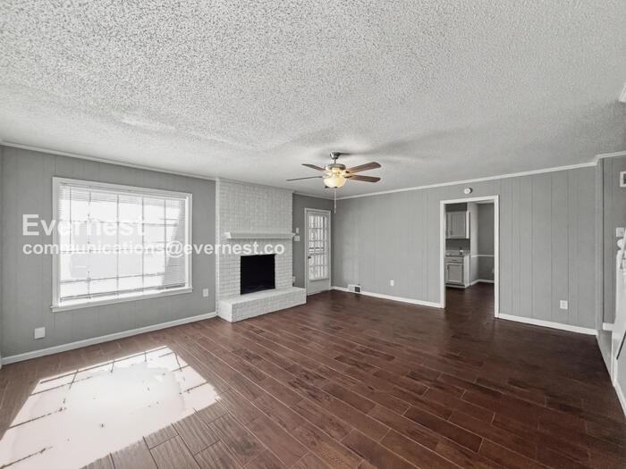 7125 Crestridge Rd - Photo 6 of 31