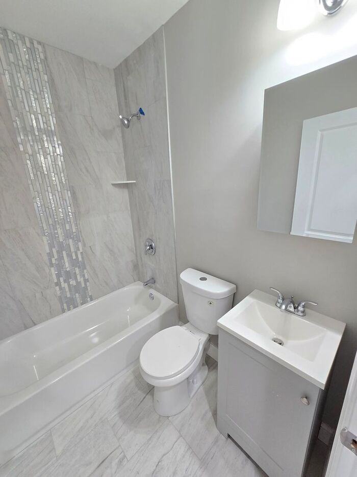 3169 Ravenwood Ave - Photo 6 of 16