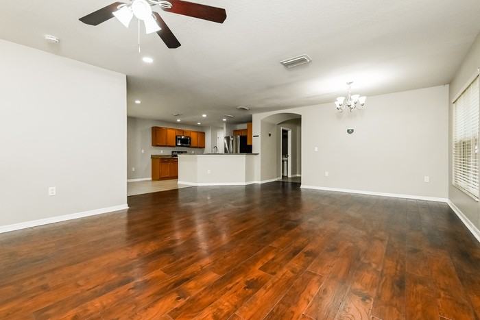 15419 Quail Woods Pl - Photo 5 of 18