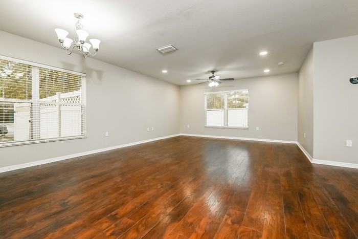 15419 Quail Woods Pl - Photo 6 of 18