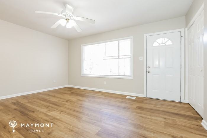 4346 Sheppard Dr - Photo 3 of 11