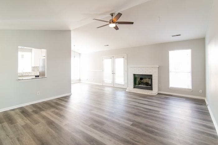 114 Alcester Rd - Photo 4 of 12