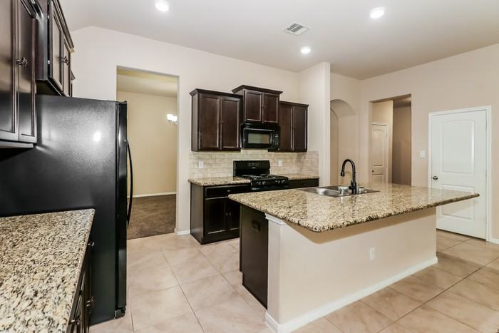 3526 Cambridge Falls Dr - Photo 6 of 15