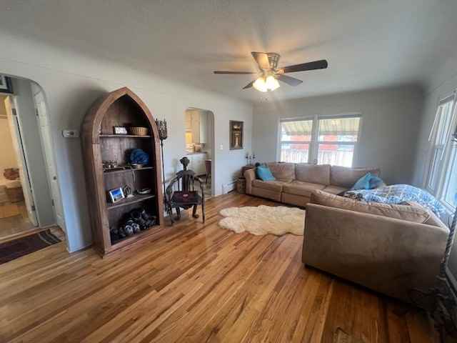 337 Winther Blvd - Photo 3 of 31