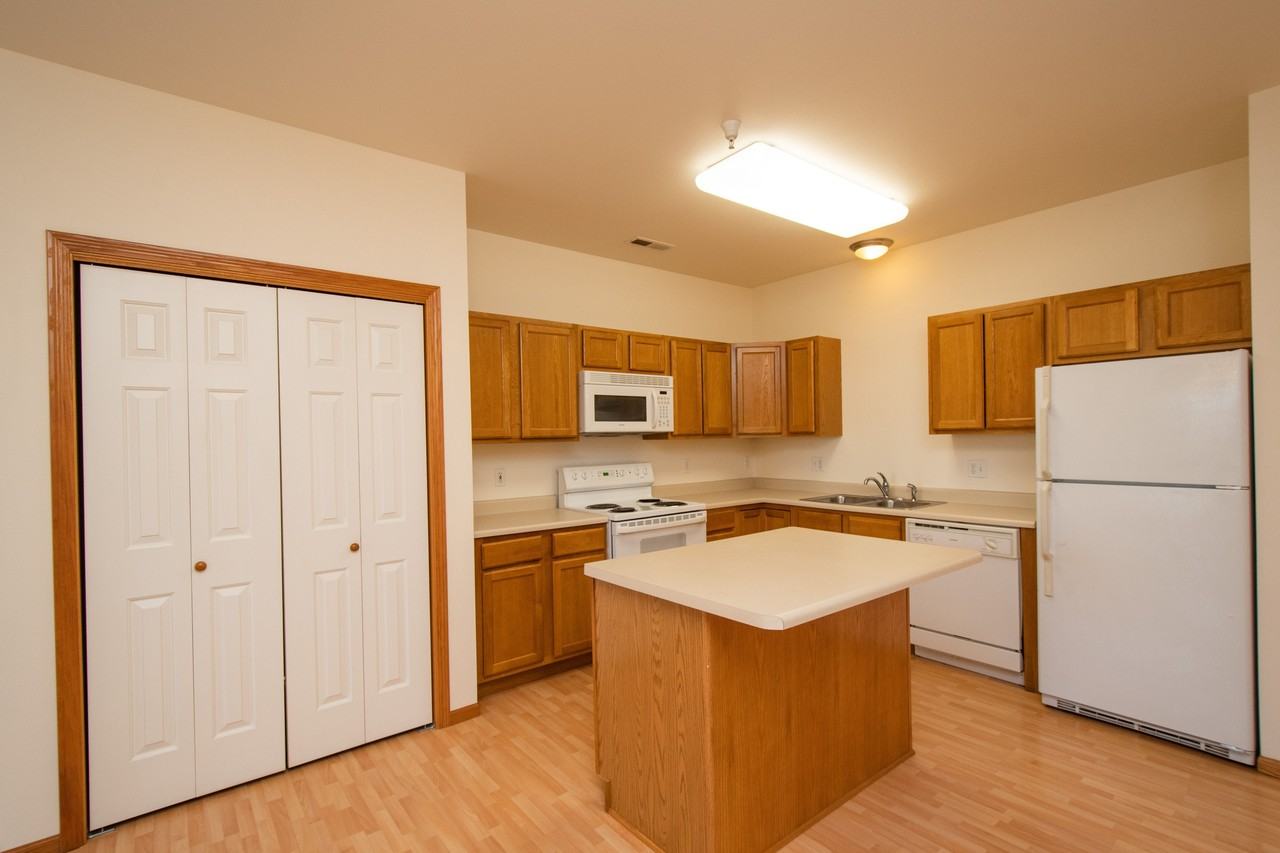 31 Redtail Dr #6 - Photo 4 of 21