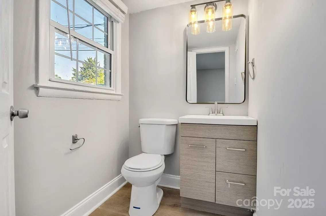 609 Bilmark Ave - Photo 7 of 12