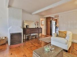 featured image of 20 Horton St #D