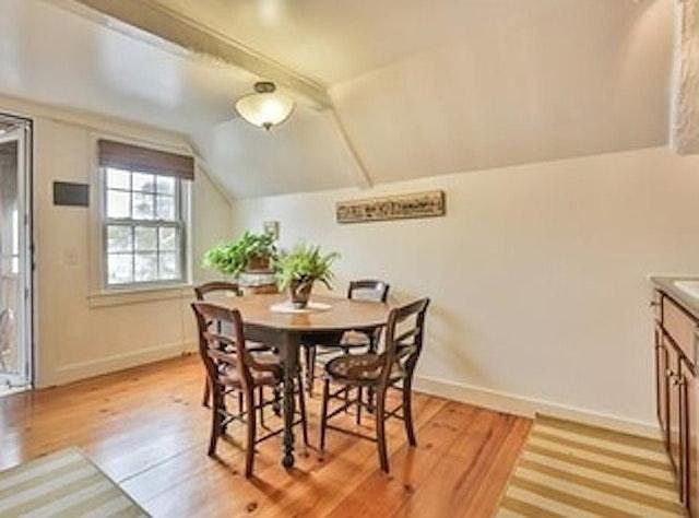 20 Horton St #D - Photo 6 of 37