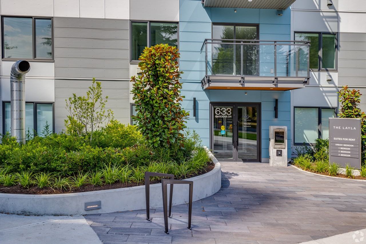 The Layla - Photo 2 of 50