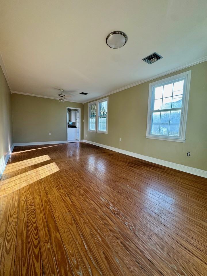 1822 Homer St #NA - Photo 3 of 18