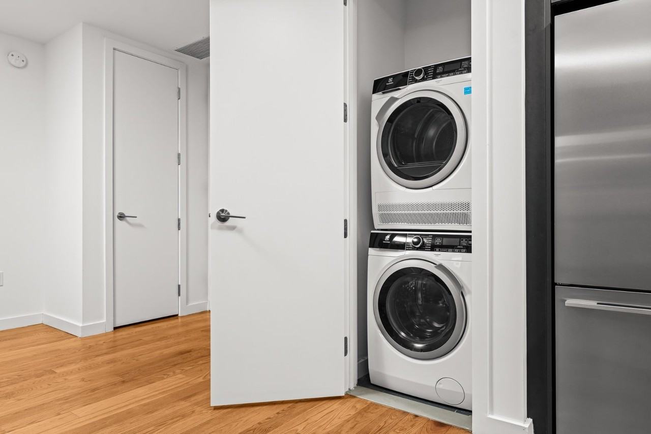 123 Melrose St #450 - Photo 4 of 20