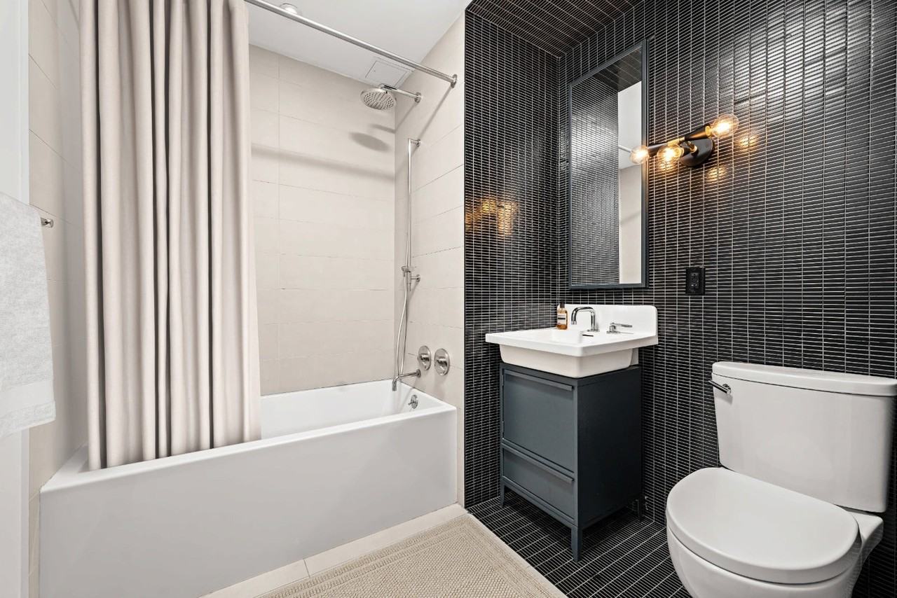 123 Melrose St #215 - Photo 5 of 20