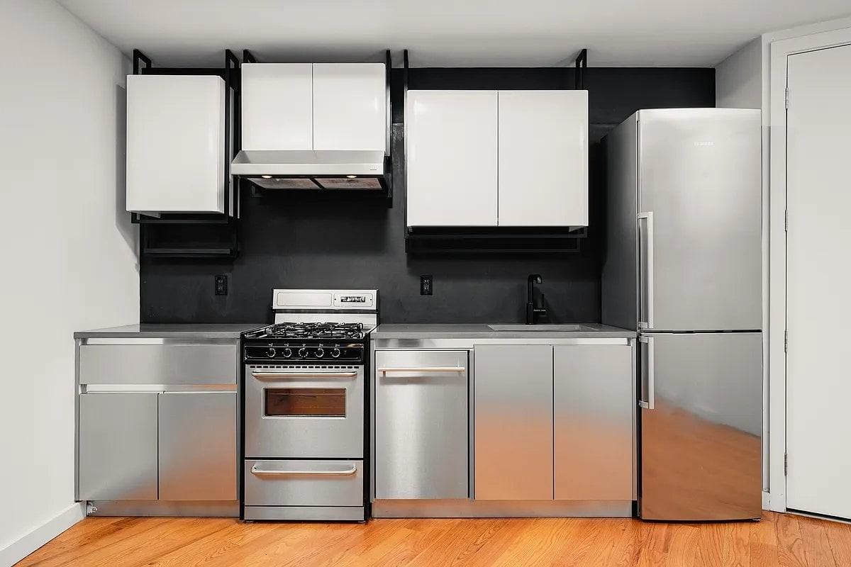 123 Melrose St #766 - Photo 3 of 20