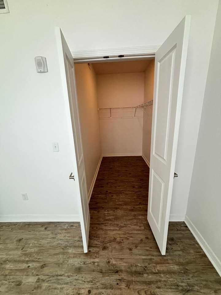 Renaissance Pointe - Photo 4 of 9