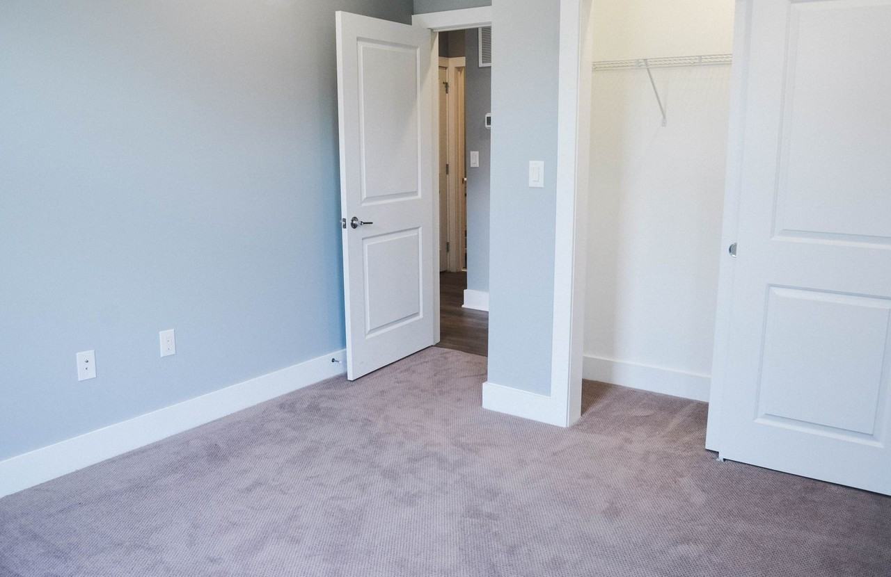 3925 Haverford Ave - Photo 4 of 41