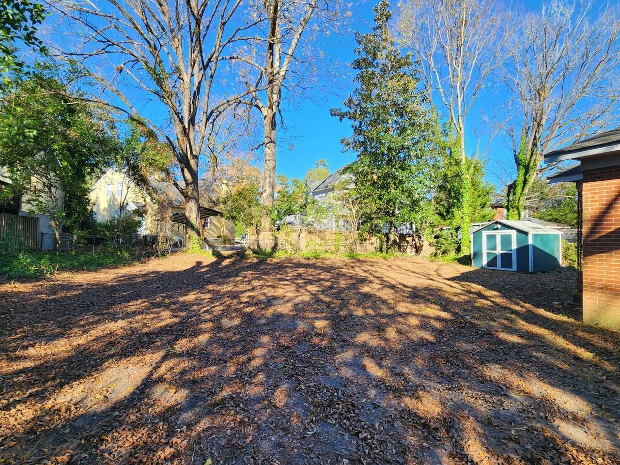 1108 Norwood St - Photo 7 of 15