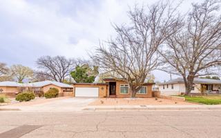 featured image of 444 Sierra Dr Se