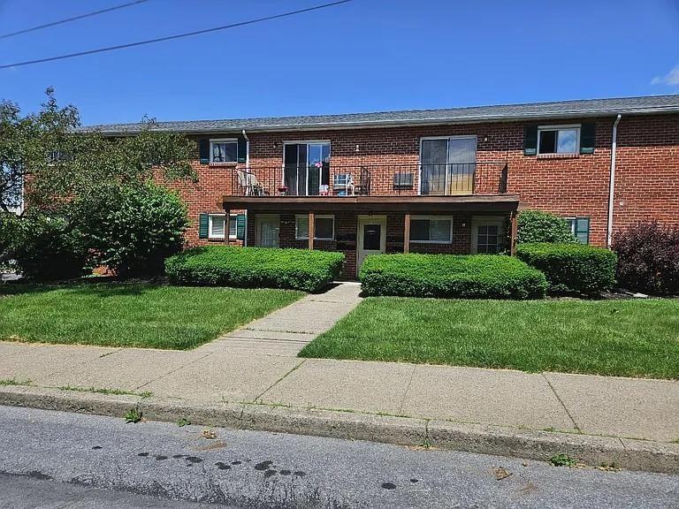 Forest View Apartments - Photo 6 of 9