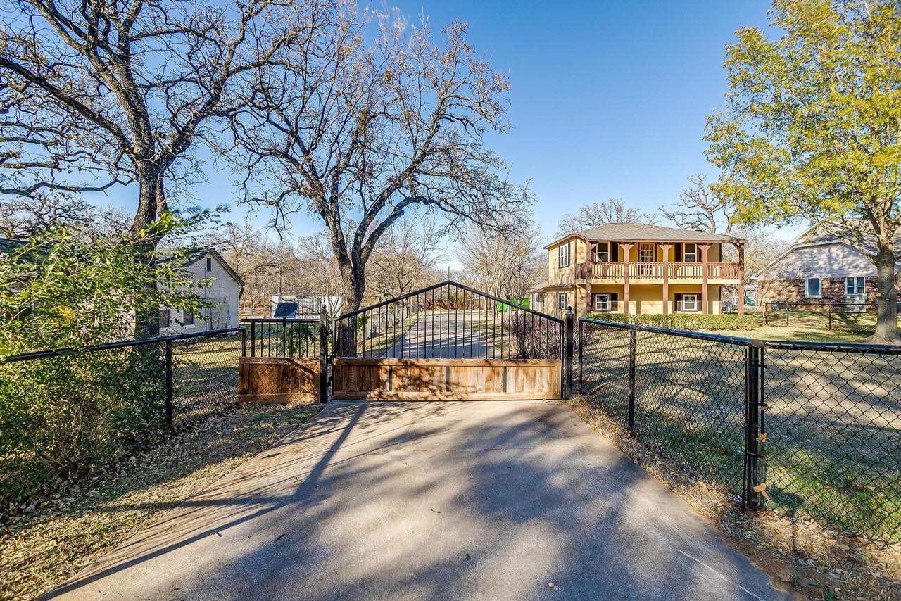 7015 County Road 527 - Photo 6 of 20