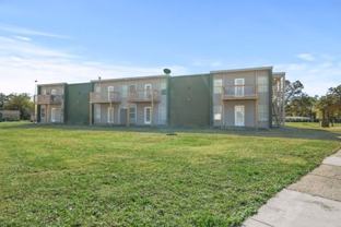 Freshly Updated 1 & 2 Bedrooms with Great Location - Photo 1 of 1