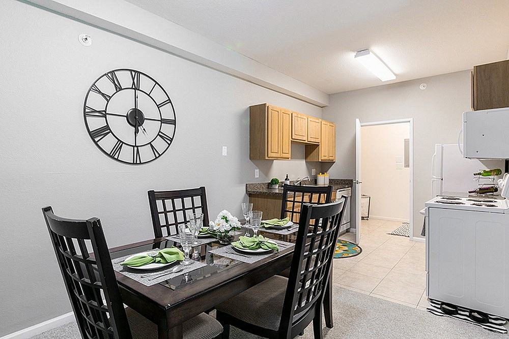 Somerset Park - Photo 7 of 28