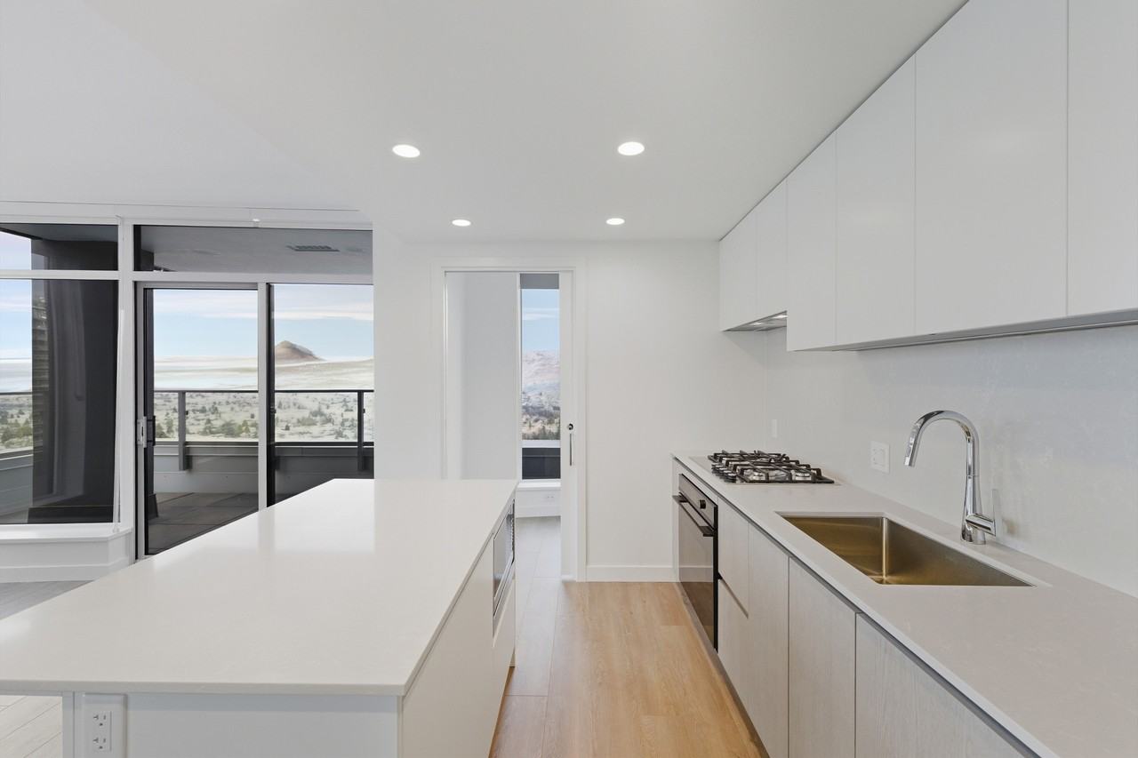 5685 Halley Avenue - Photo 7 of 20