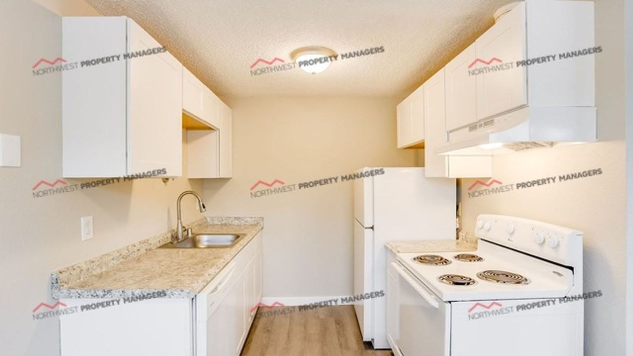 Crystal Springs Apartments - Photo 6 of 11