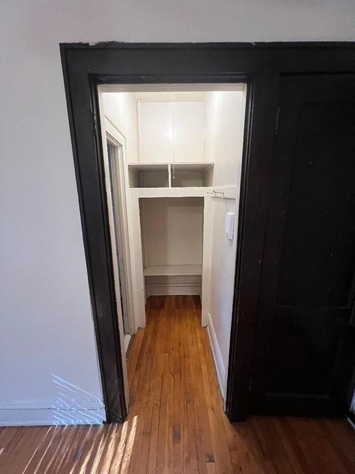 1905 Stevens - Photo 5 of 41