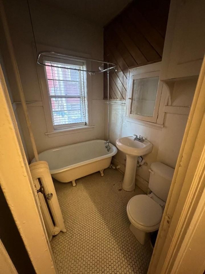 1905 Stevens - Photo 6 of 41