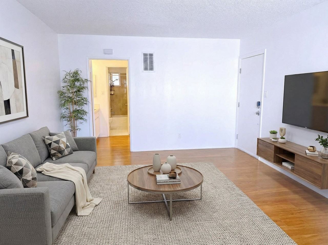 MUST SEE! Schedule today! - Photo 5 of 12