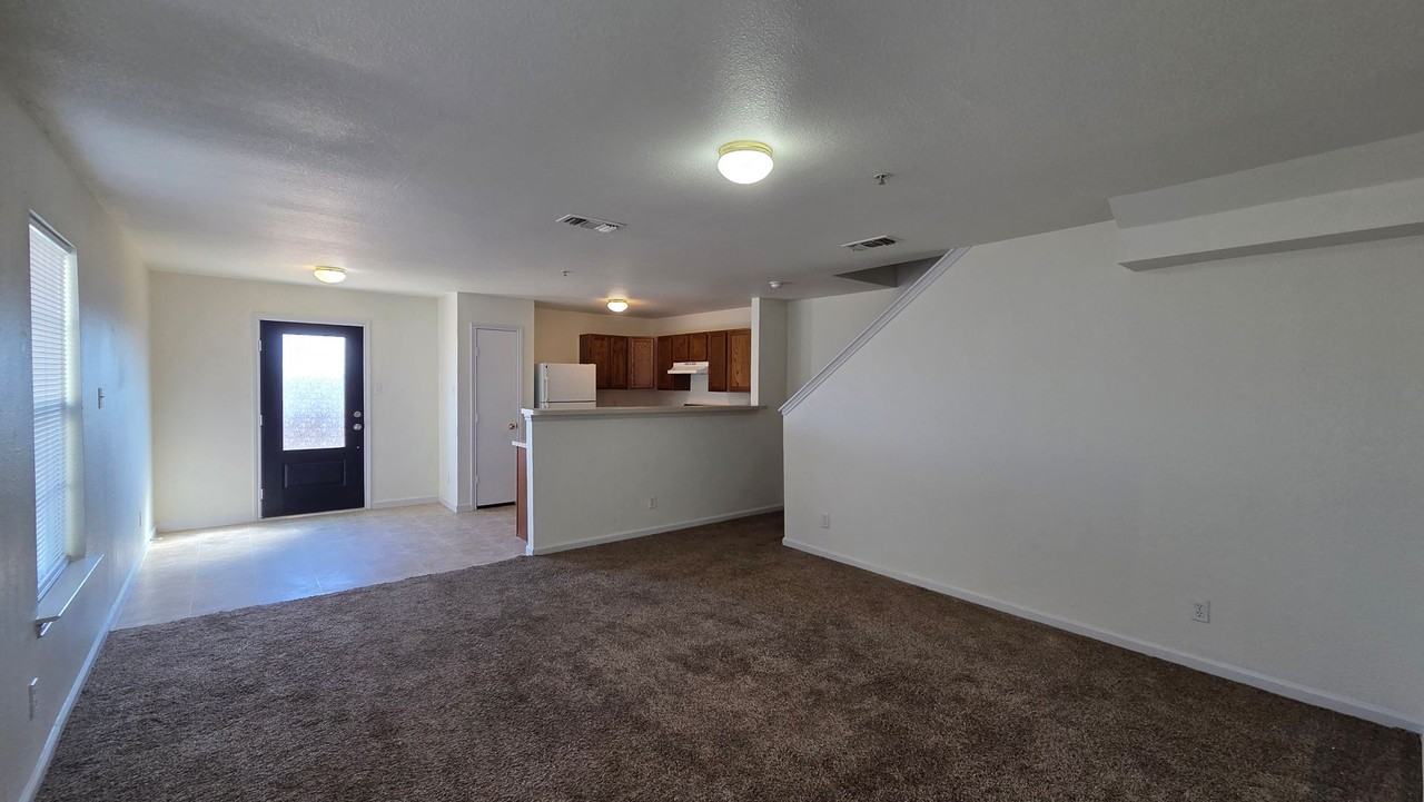 10010 Vasso Vw #1 - Photo 5 of 17