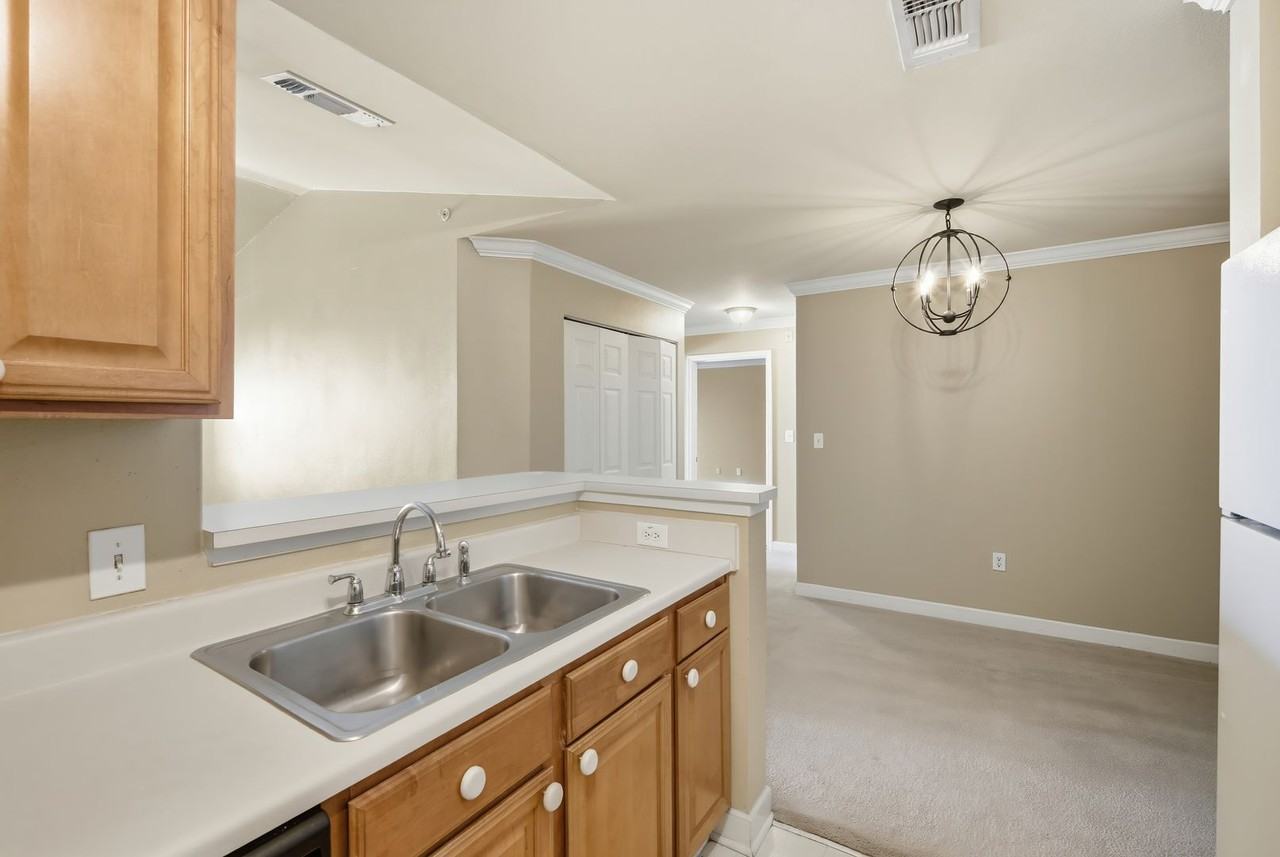 18318 Bridle Club Dr - Photo 6 of 23