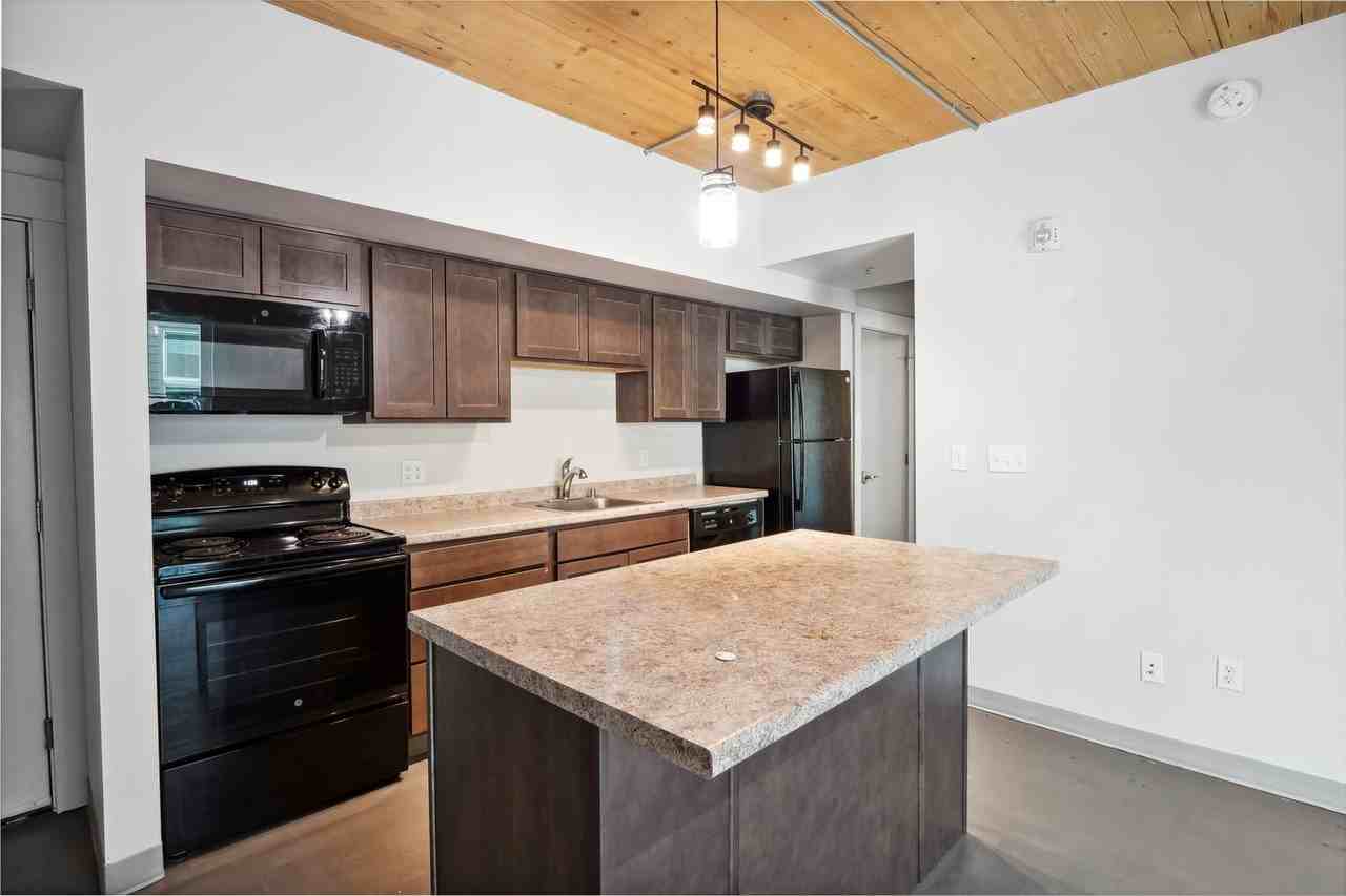 1026 W 1st St Unit A306 #A306 - Photo 5 of 11