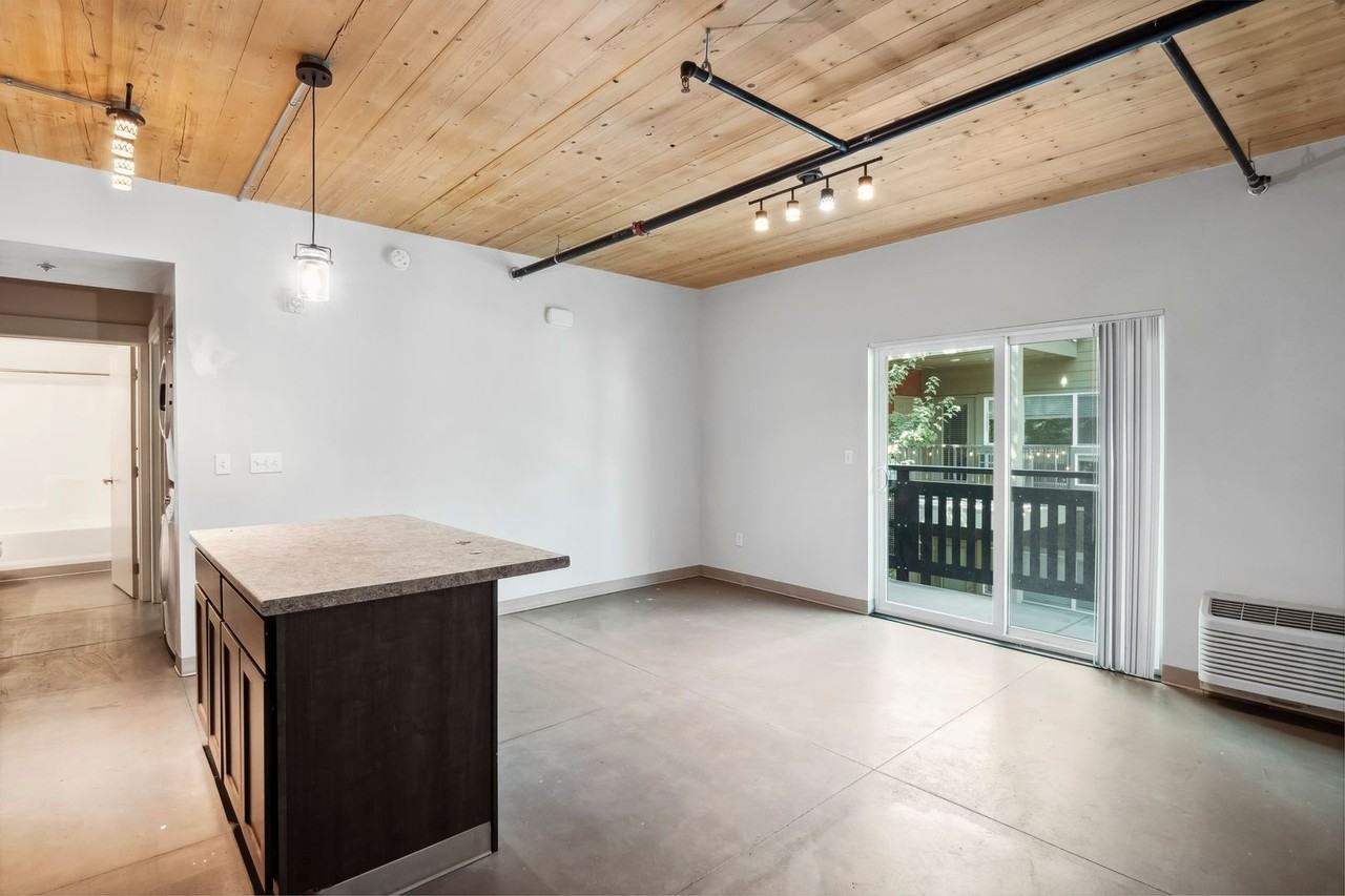 1026 W 1st St Unit A306 #A306 - Photo 6 of 11