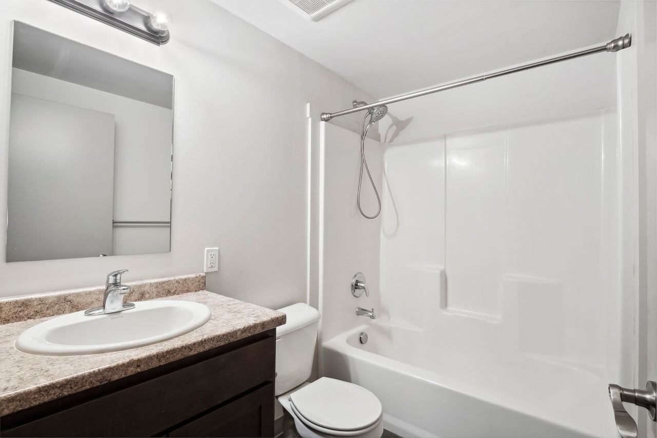 1026 W 1st St Unit A306 #A306 - Photo 7 of 11