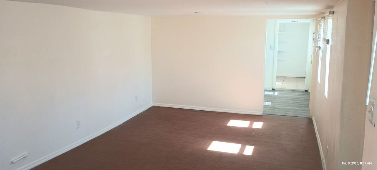 117 S Grandview Ave #1 - Photo 4 of 6