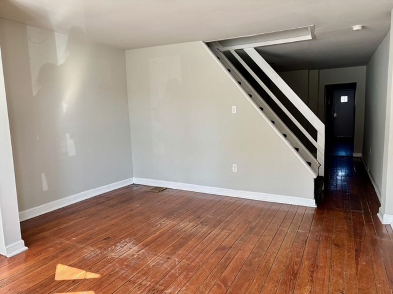 2445 E Huntingdon St - Photo 2 of 22
