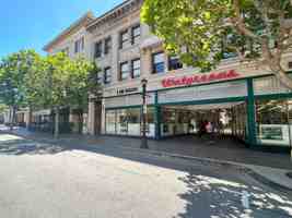 featured image of 422 Alvarado St