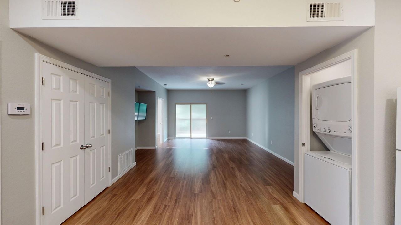 443 Day Springs Rd - Photo 4 of 13