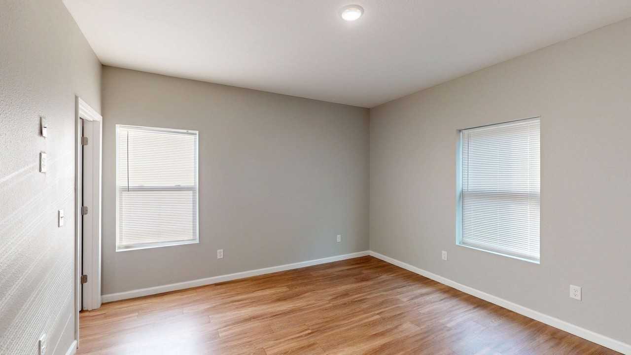 443 Day Springs Rd - Photo 6 of 13