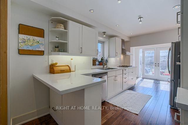 79 Niagara Street - Photo 4 of 27