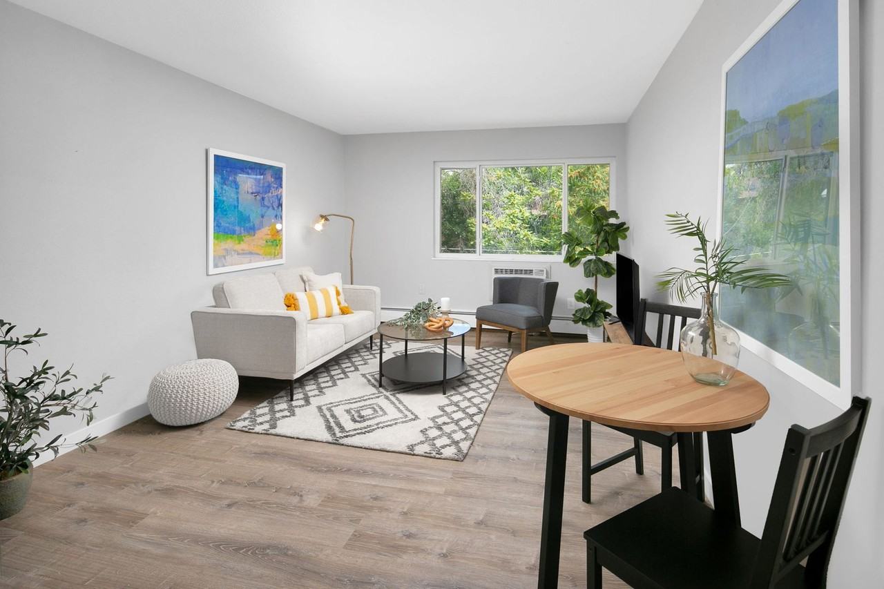 1821 (449) - Photo 4 of 28