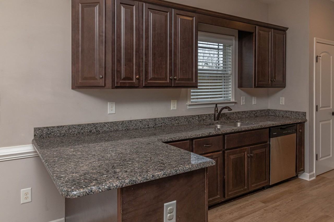 103 Calabash Ct - Photo 7 of 28