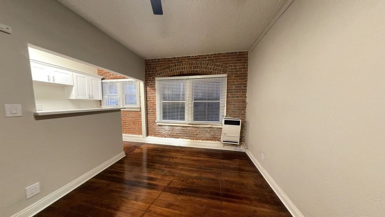 Leeward Apts...New York Style..Gorgeous Newly Remodeled! - Photo 2 of 17