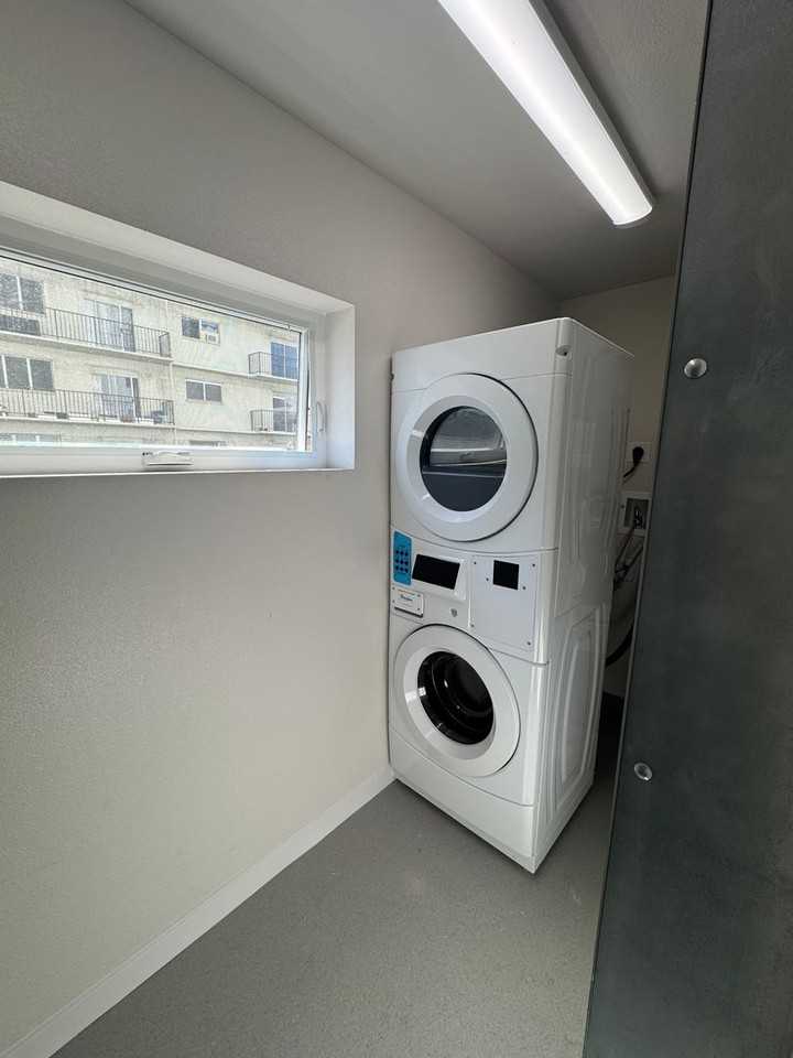 746Makaleka - Photo 5 of 35