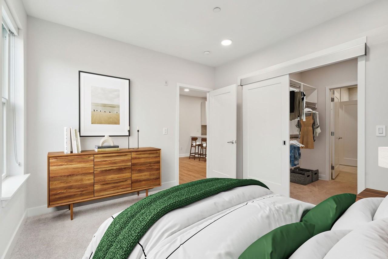 The Elm - Photo 4 of 50