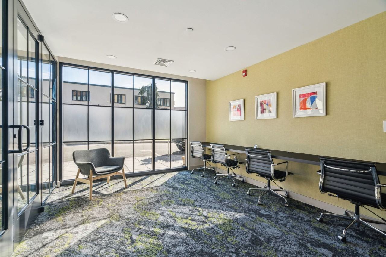 The Elm - Photo 5 of 50