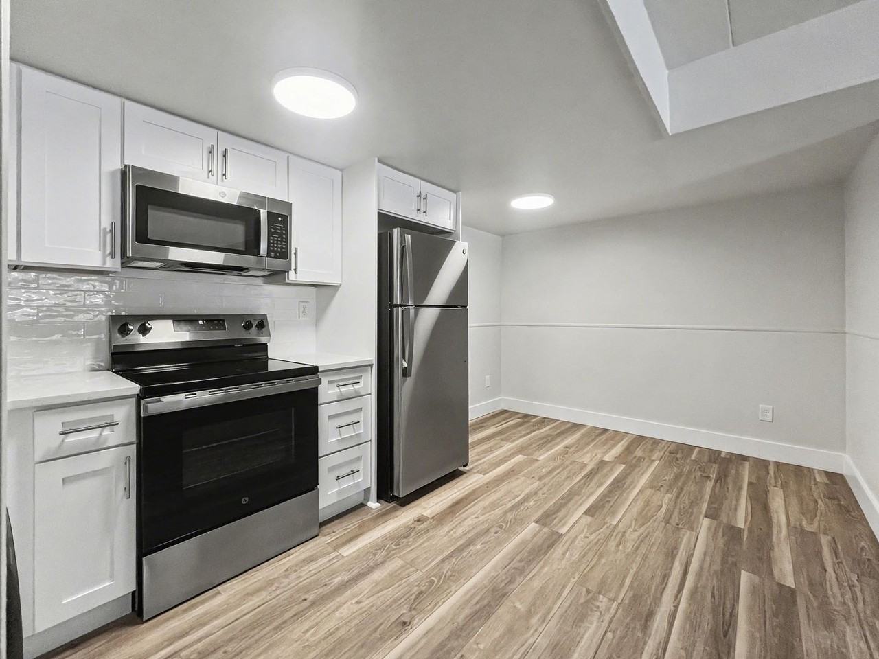 418 Magnolia Street - Photo 6 of 50