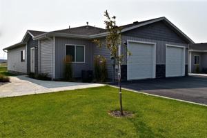 featured image of 685 N Park Ave Unit B